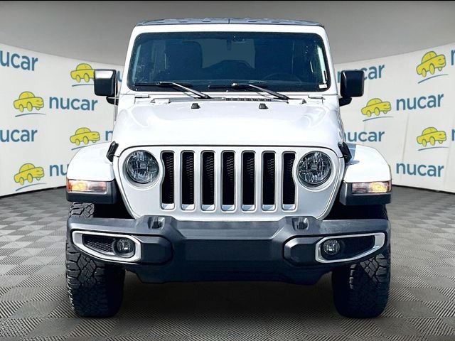 Used 2022 White Jeep Unlimited Sahara image 3