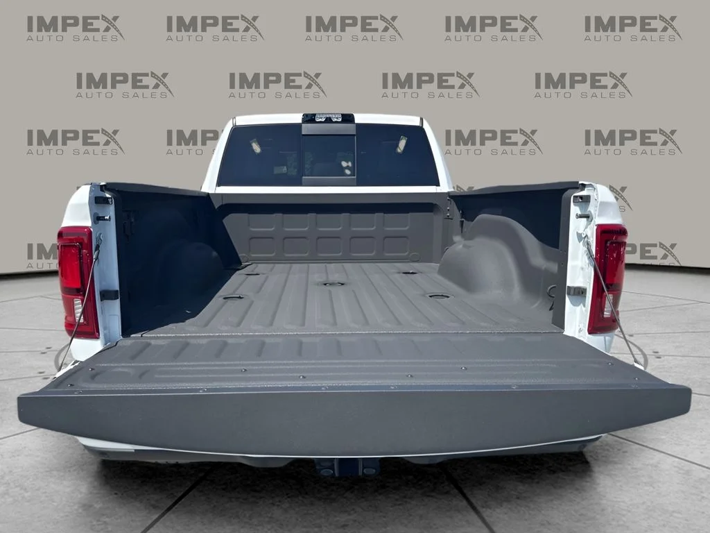 Used 2025 White Ram Limited image 32
