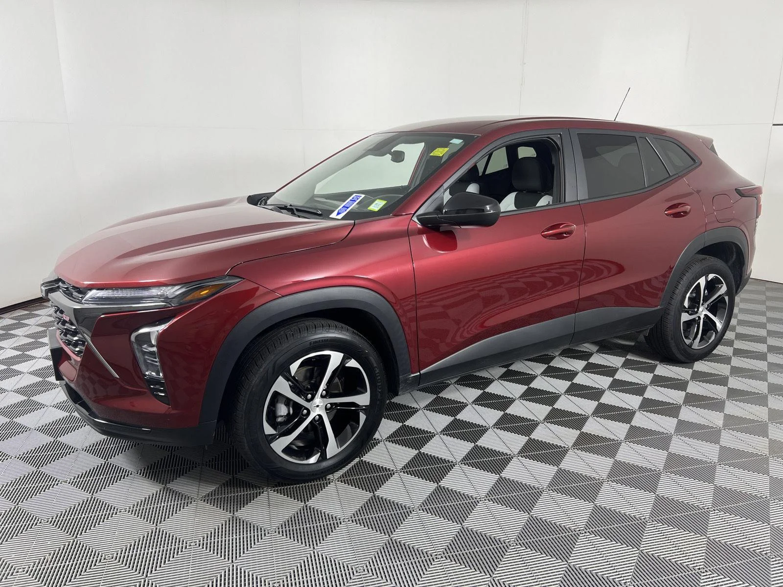 Used 2024 Crimson Metallic Chevrolet 1RS image 6
