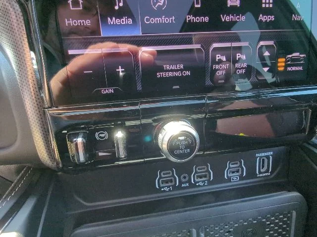 2026 RAM 1500 Limited - Photo 24