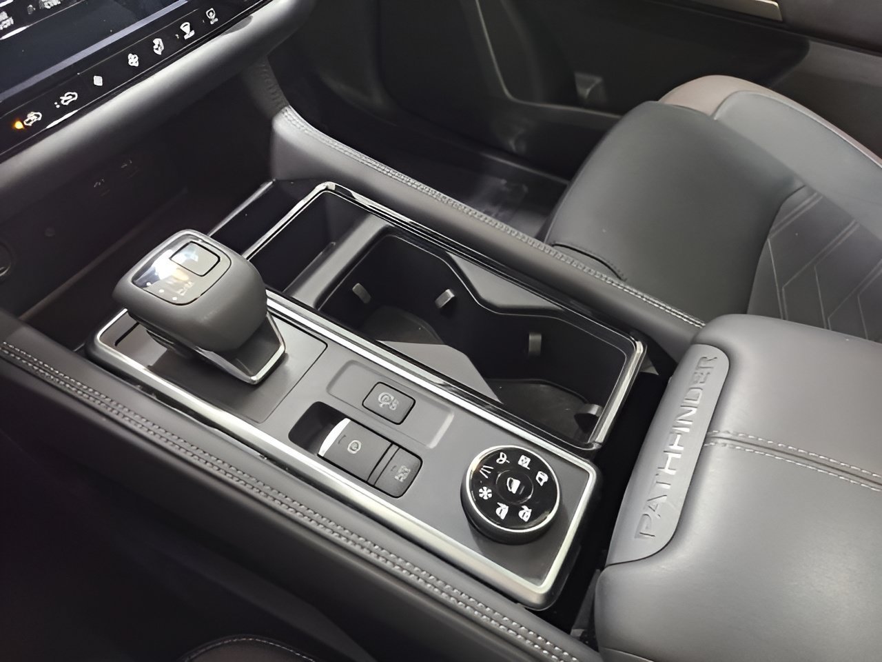 Used 2025 Baja Storm Nissan Platinum image 32