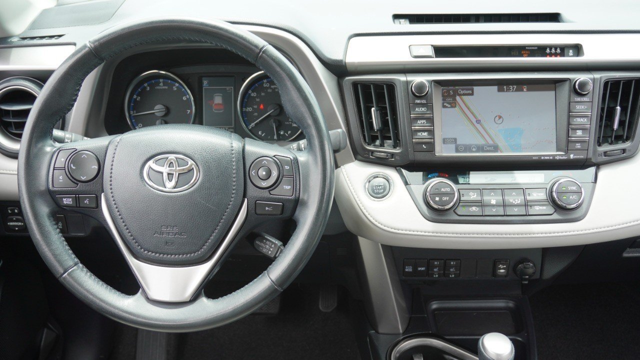 Used 2017 Red Toyota Limited image 31