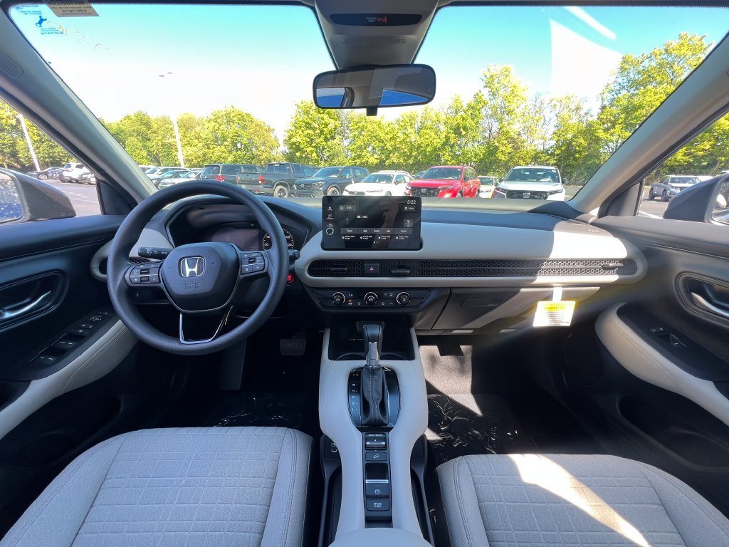 New 2027 Modern Steel Metallic Honda LX image 11