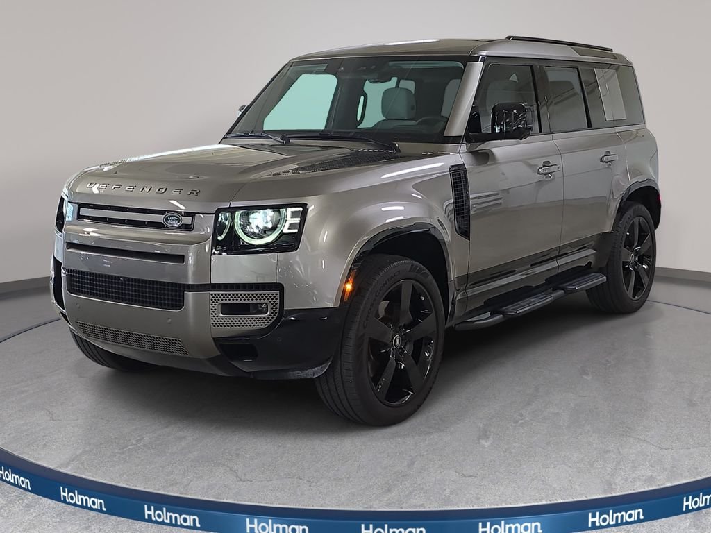 Used 2025 Silver Land Rover X-Dynamic SE image 1