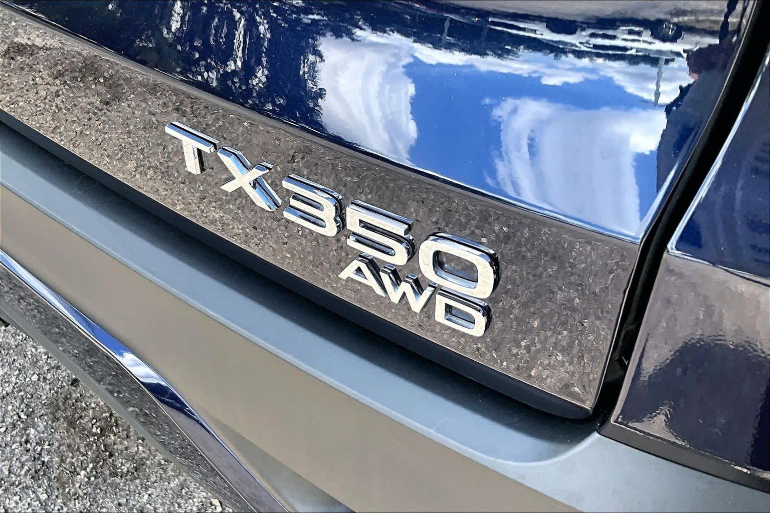 Used 2025 Nightfall Mica Lexus Luxury image 10