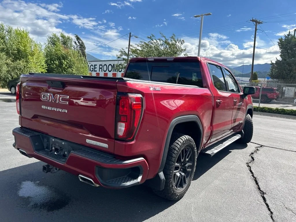 Used 2019  GMC Elevation image 5