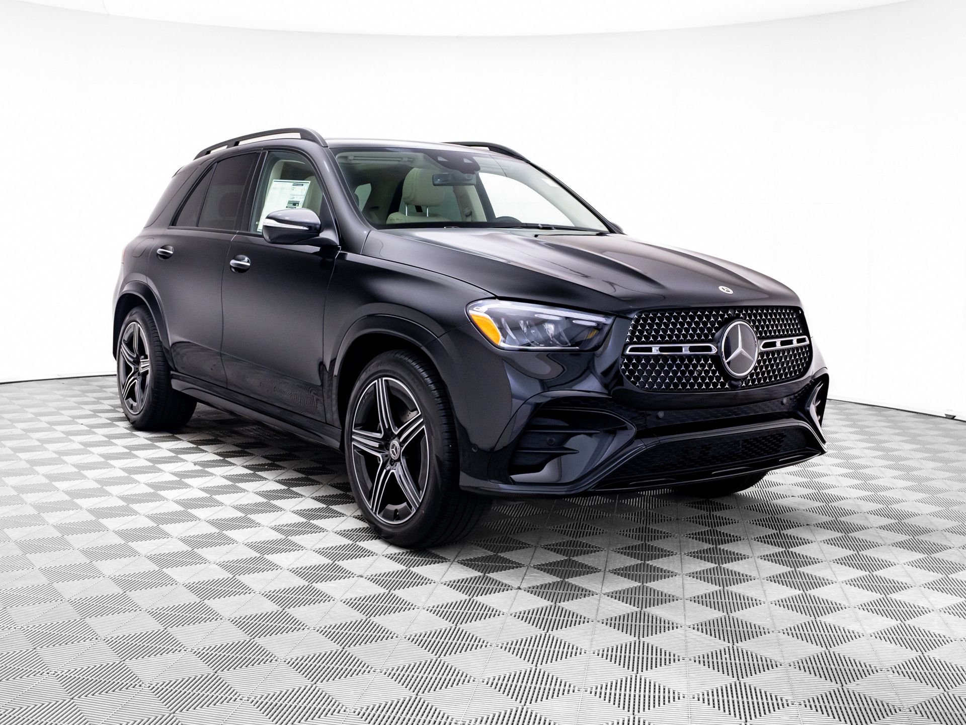 New 2026 Obsidian Black Metallic Mercedes-Benz GLE 350 image 7