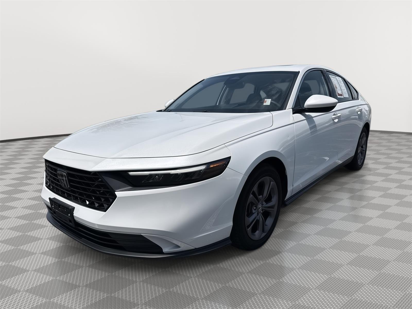 Used 2023 Honda Accord EX with VIN 1HGCY1F32PA034475 for sale in Kansas City