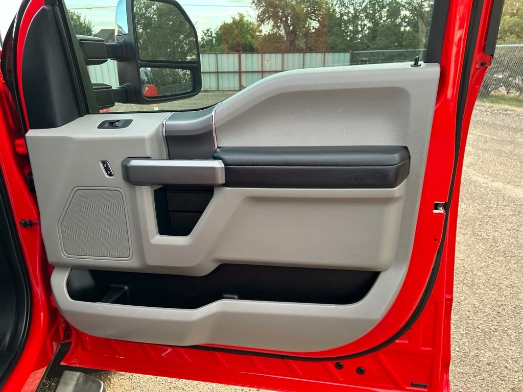 Used 2019 Red Ford XLT image 44