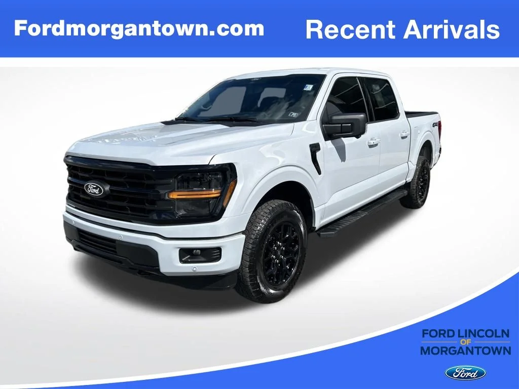 Used 2025 White Metallic Ford XLT image 1