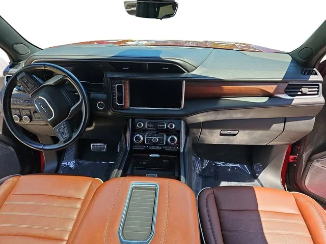 Used 2023 Red GMC Denali Ultimate image 9
