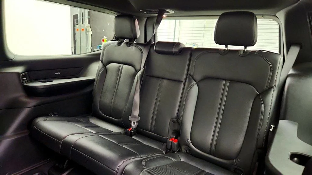 Used 2025 Diamond Black Crystal Pearlcoat Jeep Series II Carbide 4x4 w/ Rear Entertainment & 20