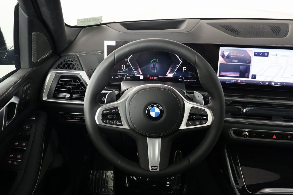 New 2027 Black Sapphire Metallic BMW xDrive40i image 3