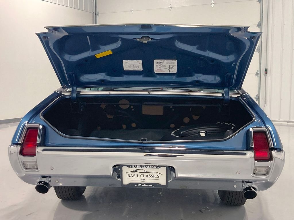 Used 1969  Oldsmobile  image 31