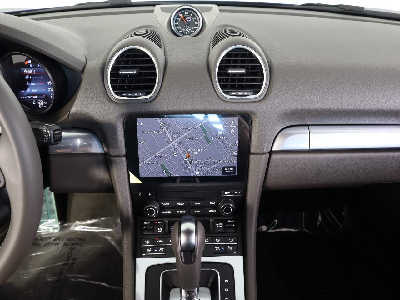 2025 Porsche 718 S - Photo 17