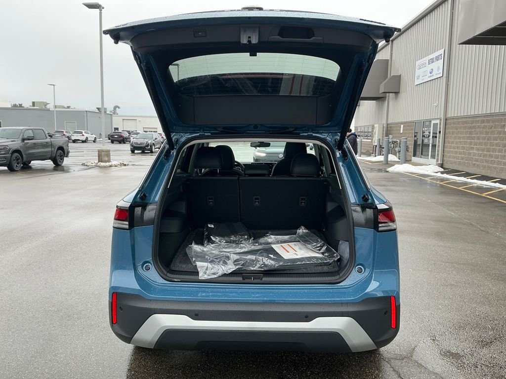 New 2026 Blue Volkswagen 2.0T SE image 16