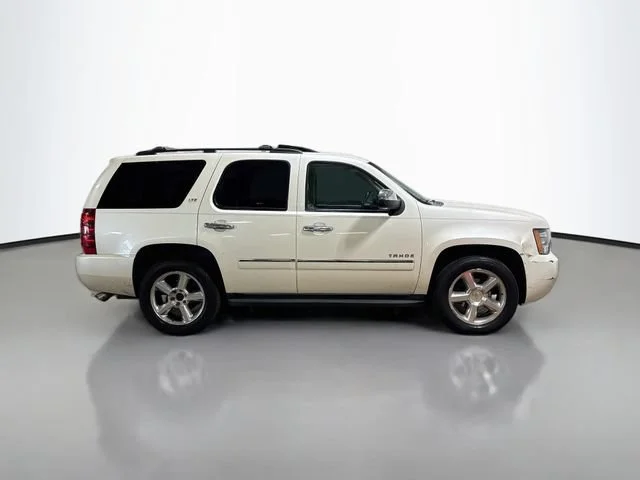 Used 2013 Chevrolet Tahoe LTZ with VIN 1GNSCCE08DR192061 for sale in Tallmadge, OH