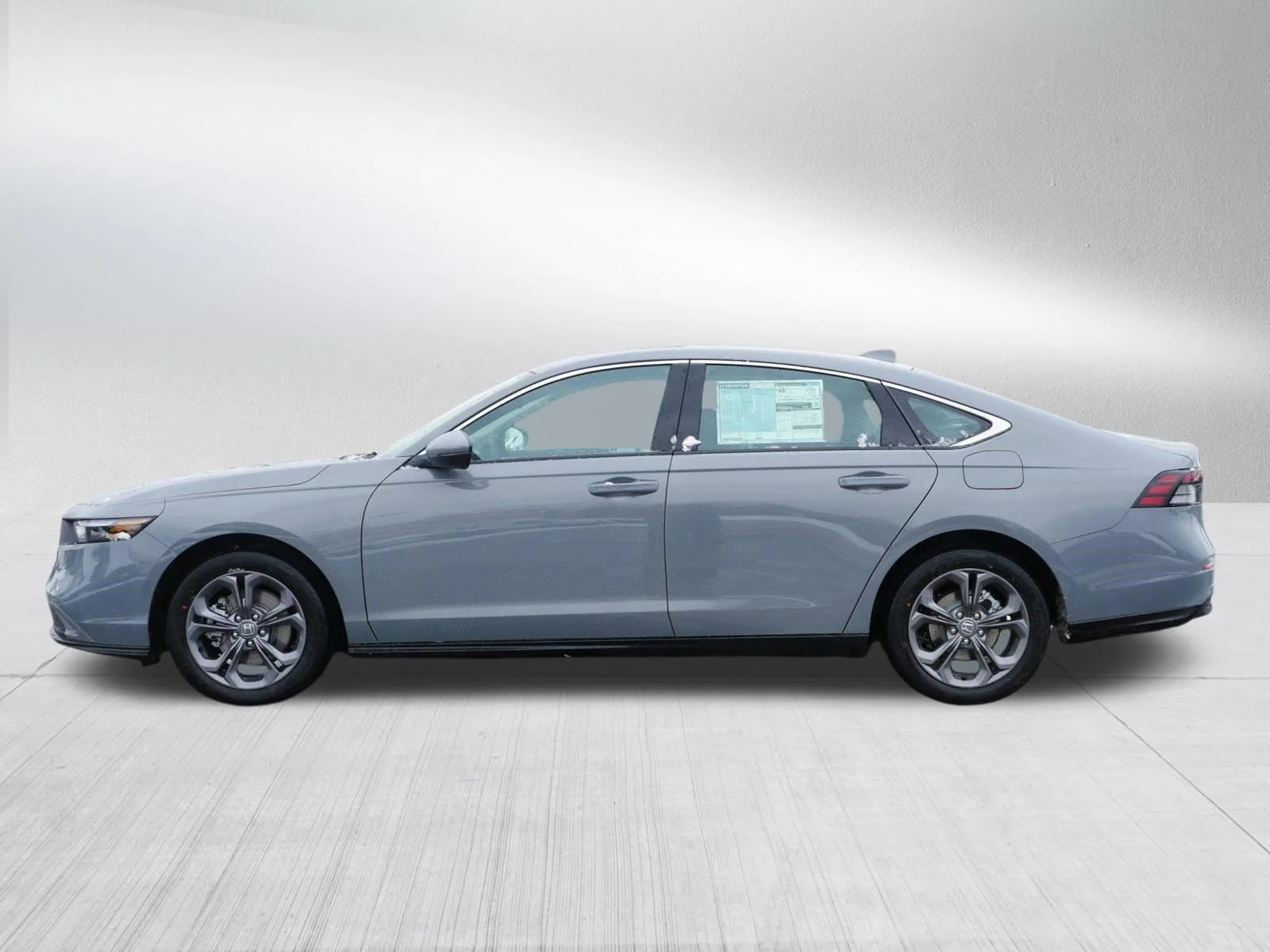 New 2026 Urban Gray Pearl Honda EX-L image 4