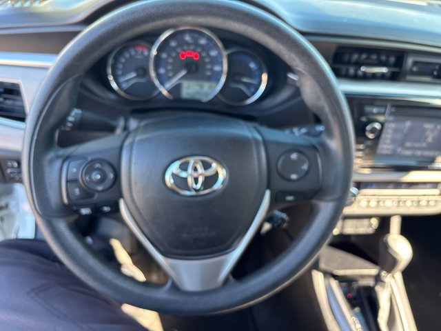 Used 2015 Super White Toyota LE image 20