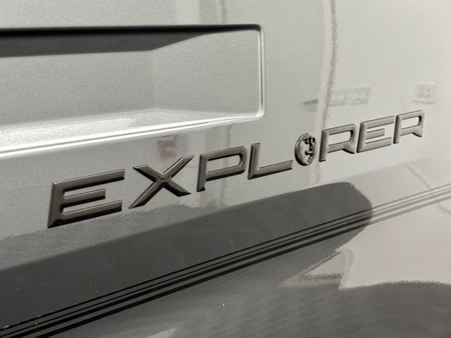 New 2026 Gray Ford Explorer Limited SE image 54