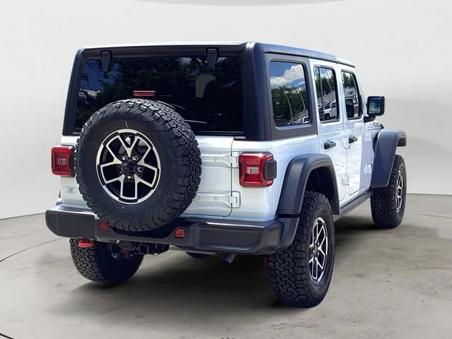 Certified Used 2025 Bright White Clearcoat Jeep Rubicon image 5