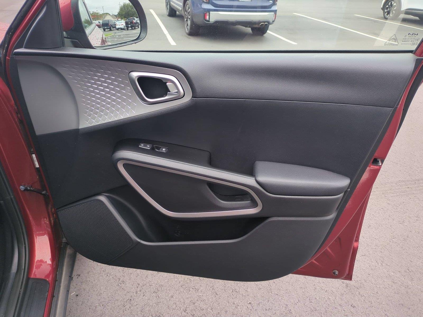 Used 2022 Mars Orange Kia LX image 33