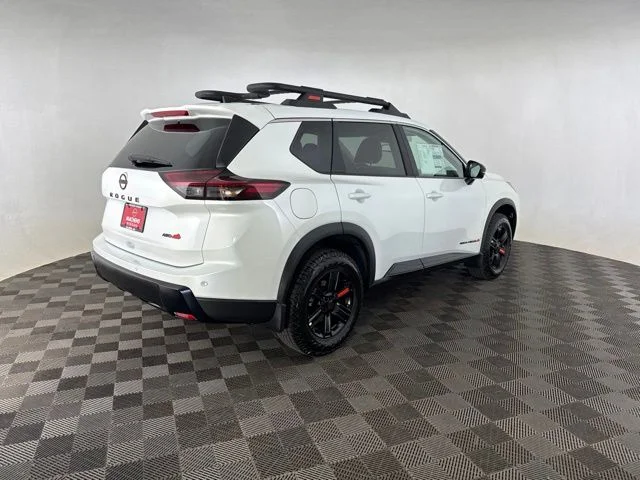 New 2026 Everest White Pearl TriCoat Nissan Rock Creek® image 5