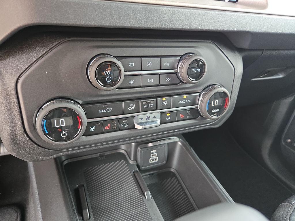 New 2026 Marsh Gray Ford Outer Banks® image 24