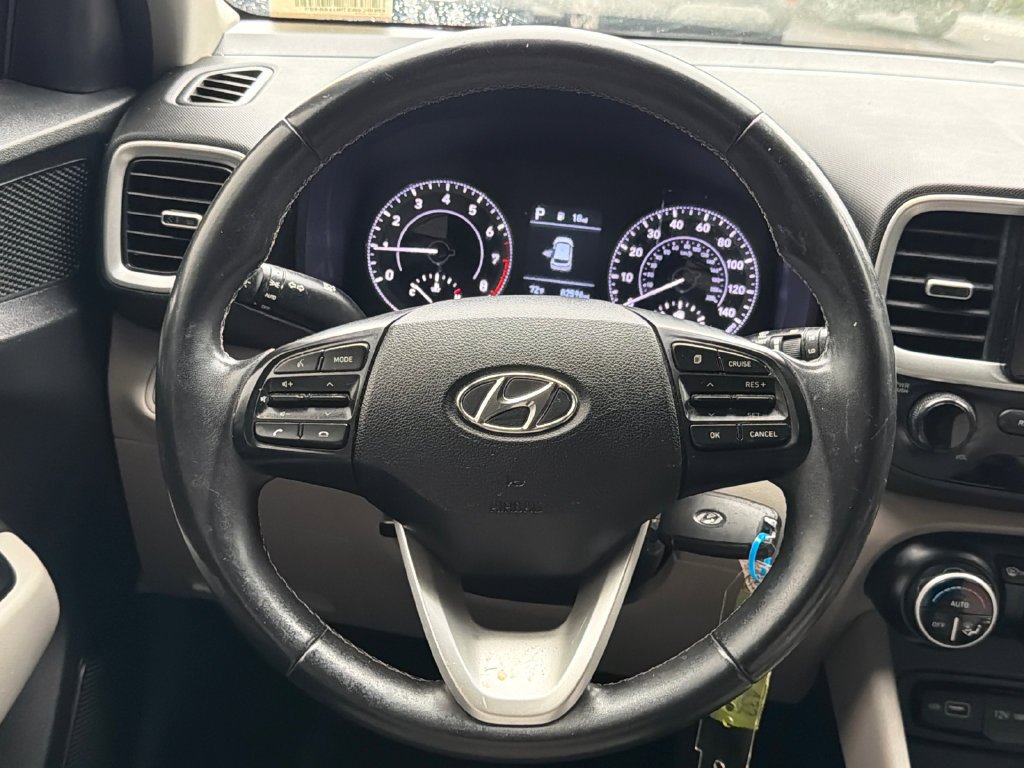 2022 Hyundai Venue SEL - Photo 23