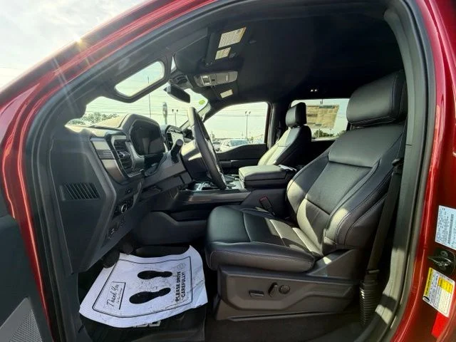 New 2026 Ruby Red Metallic Tinted Clearcoat Ford Lariat® image 18