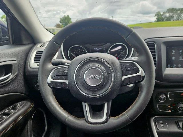 Used 2021 Blue Jeep Latitude image 14