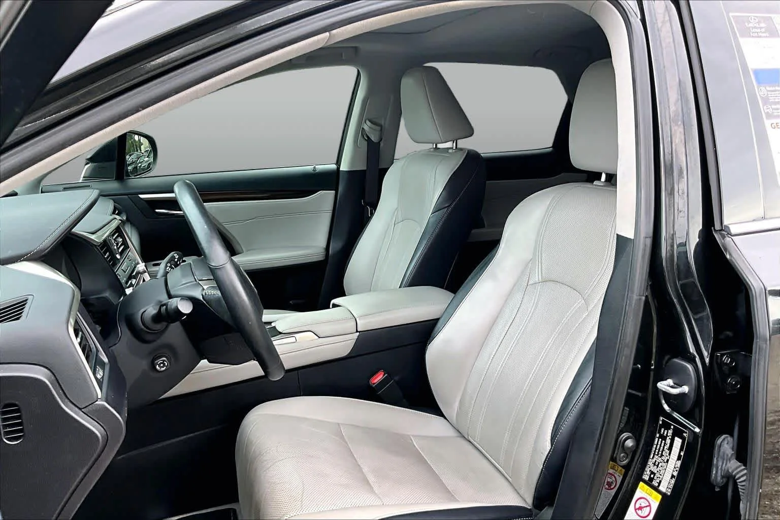 Used 2019 Caviar Lexus  image 8
