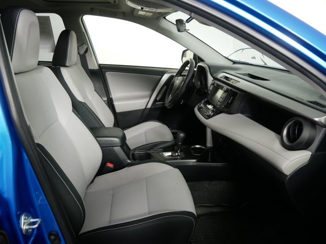 Used 2018 Electric Storm Blue Toyota Hybrid XLE image 17
