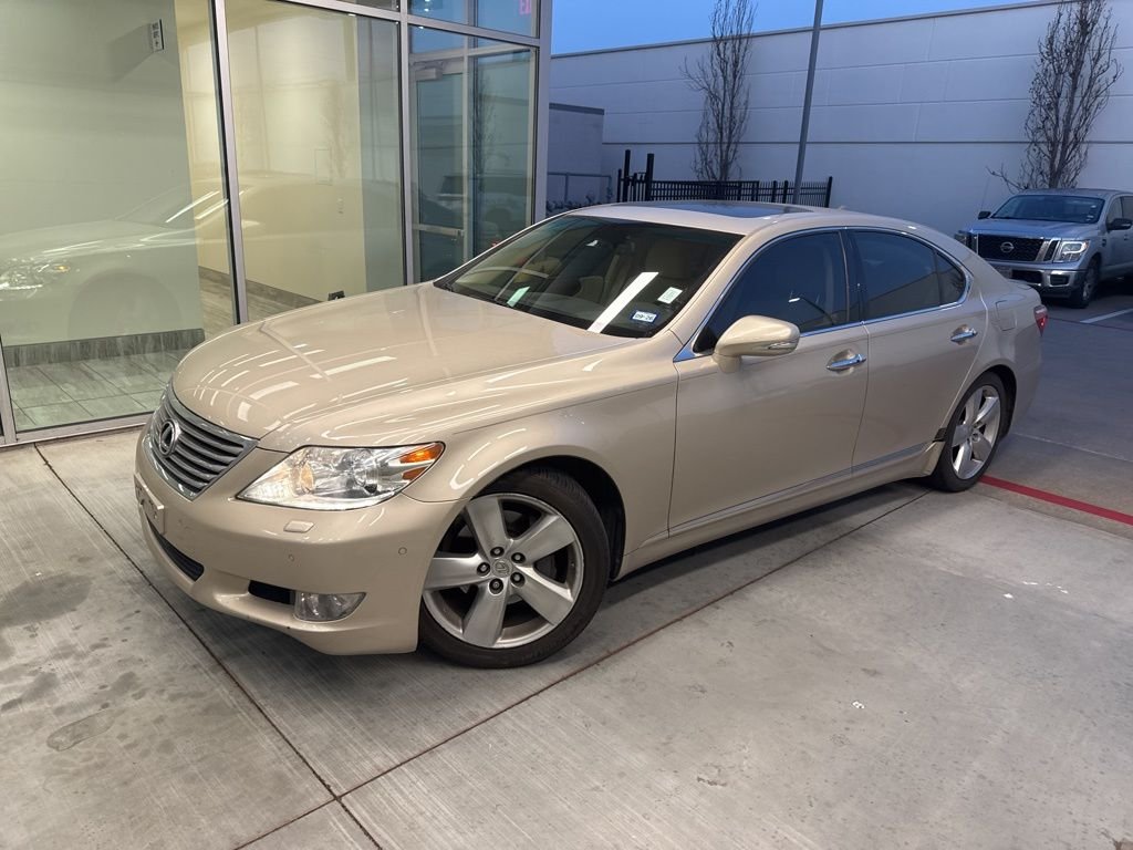 2010 Lexus LS Base