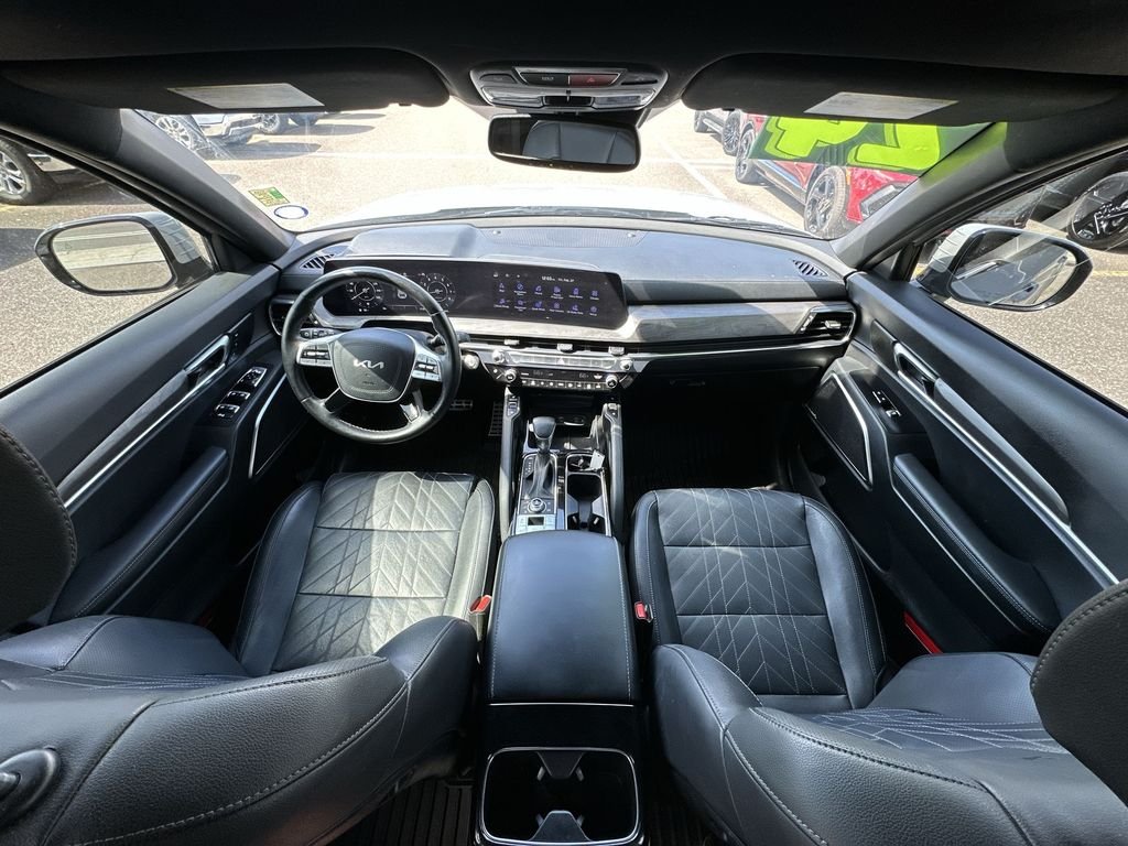 Used 2024 Gray Kia SX X-Line image 33