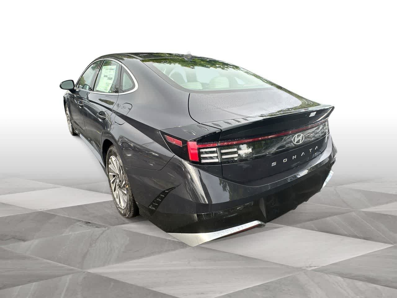 New 2025 Carbon Blue Hyundai SEL image 6