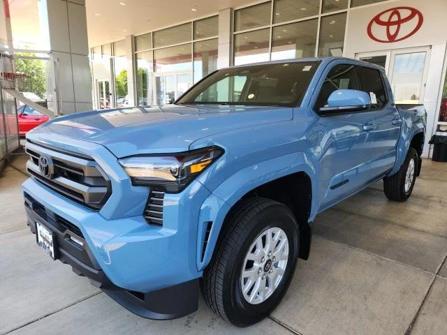 New 2026 Heritage Blue Toyota SR5 image 6