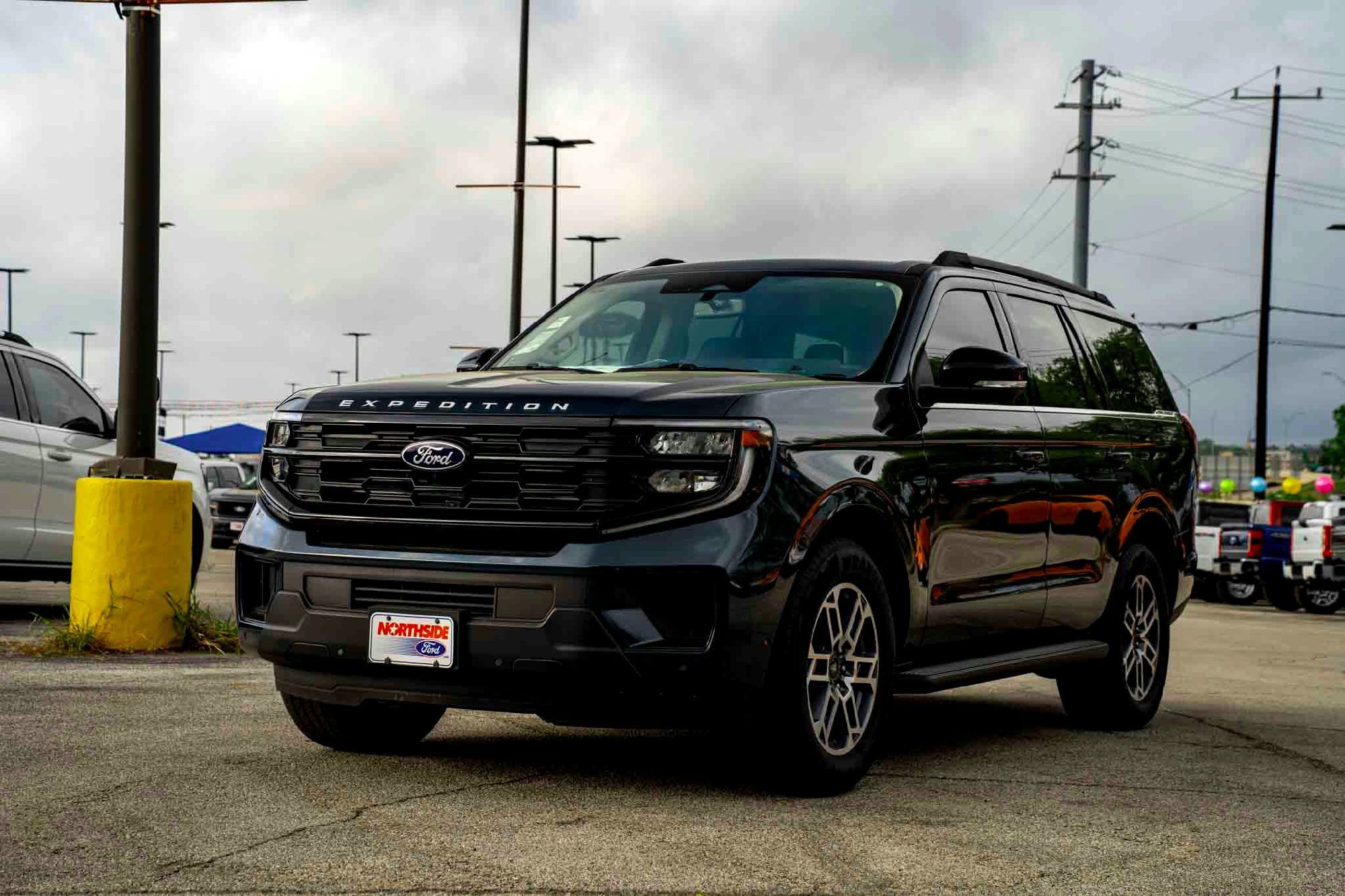 2025 Ford Expedition Active - Photo 7