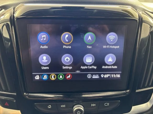 Used 2020 SILVER ICE METALLIC Chevrolet LT Leather image 9