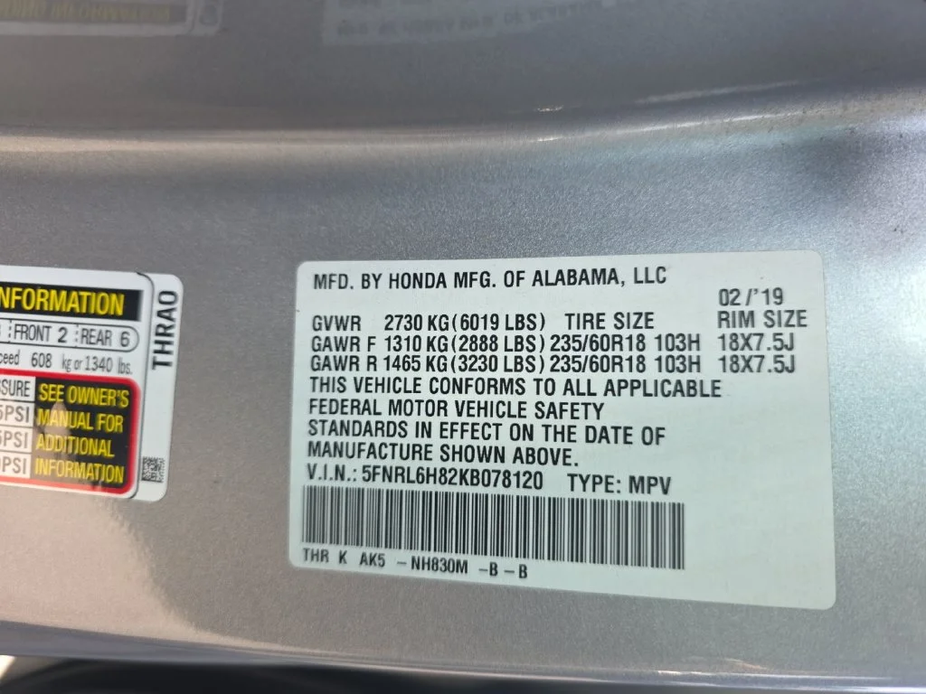 Used 2019 Lunar Silver Metallic Honda Touring image 26