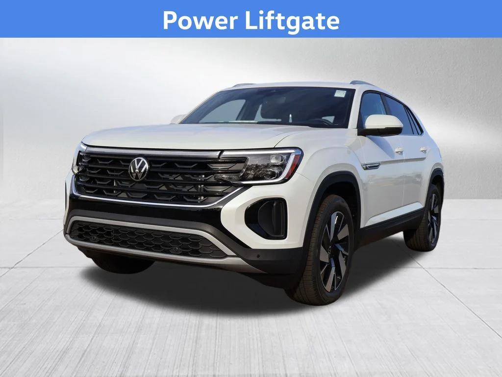 New 2026 White Volkswagen 2.0T SE w/Technology image 6