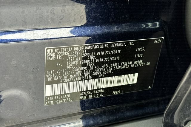Used 2024  Toyota XLE Premium image 40