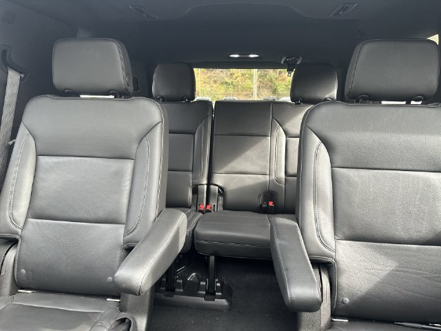 Used 2021 Gray Chevrolet Z71 image 34