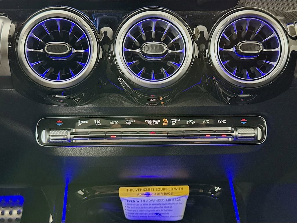 2026 Mercedes-Benz GLB AMG GLB 35 - Photo 47