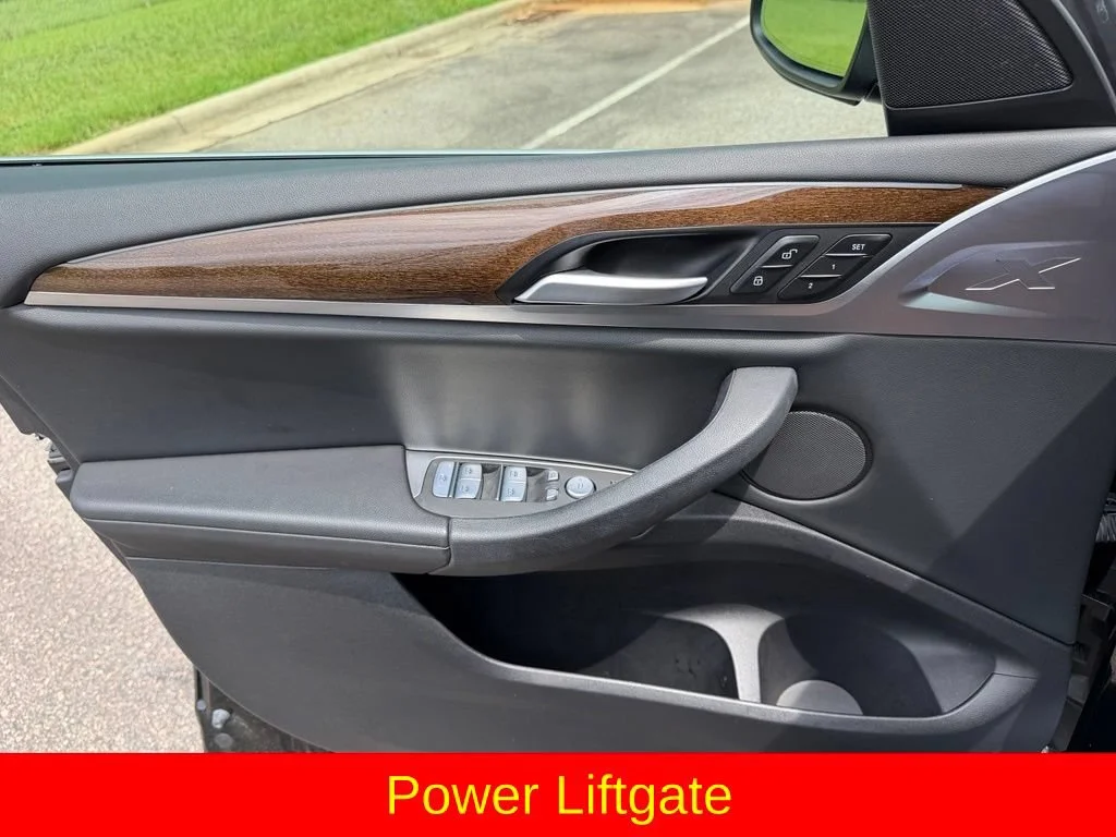 Used 2023 Black BMW sDrive30i image 20