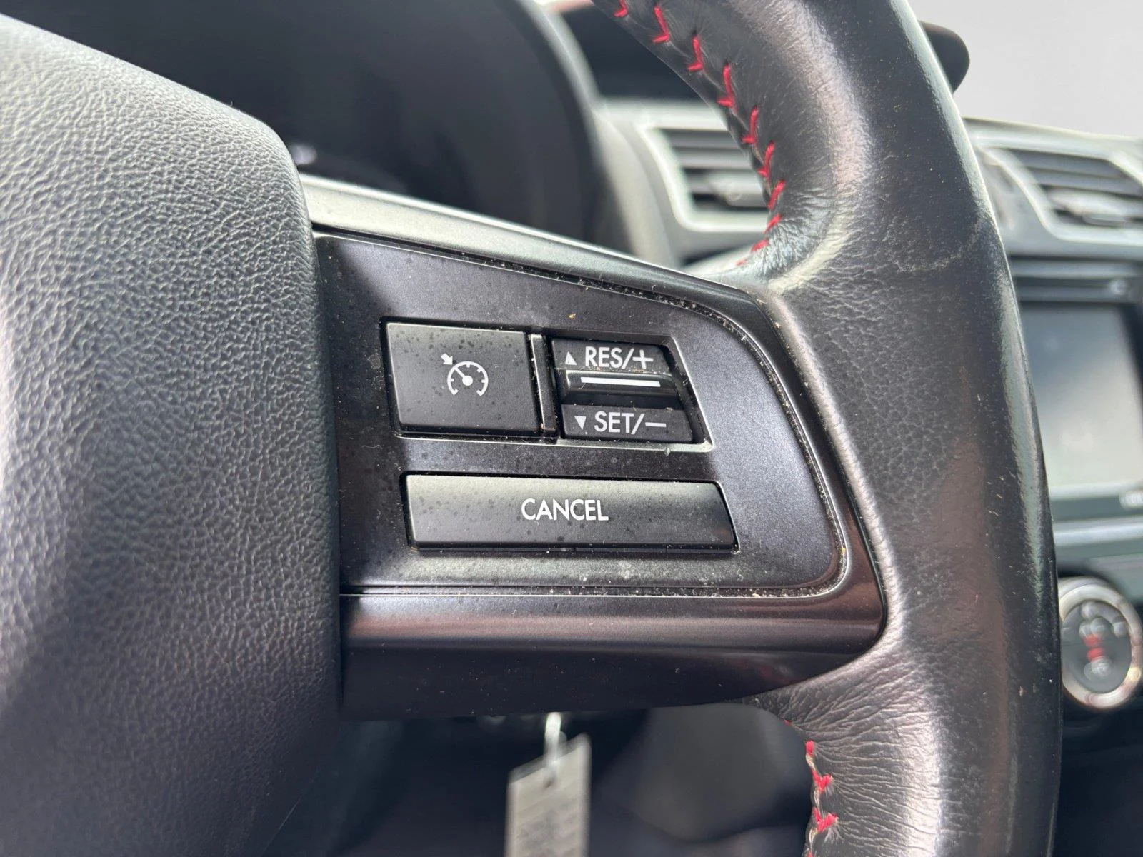 Used 2018 Crystal Black Silica Subaru Base image 26