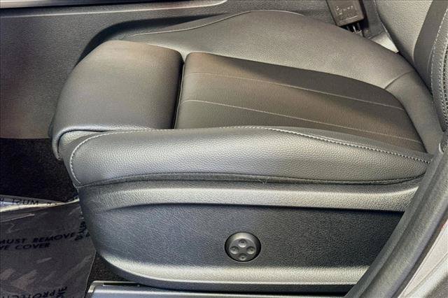 New 2026 Mountain Grey Metallic Mercedes-Benz GLB 250 image 47