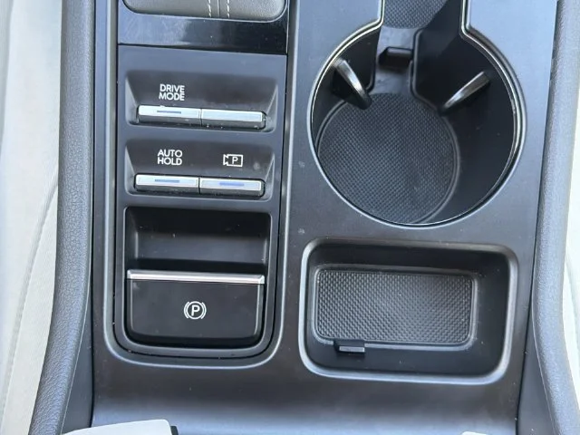 Used 2026 Gray Hyundai SE image 23