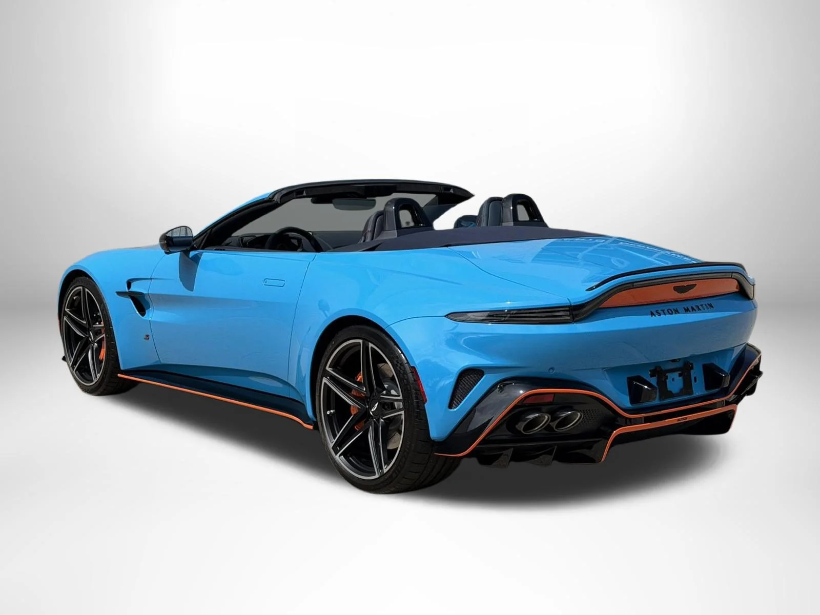 New 2026  Aston Martin S image 2