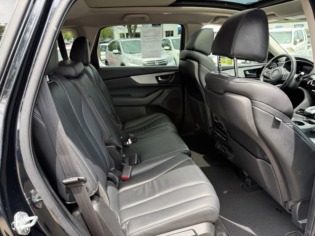 Used 2024 Majestic Black Pearl Acura Technology image 19